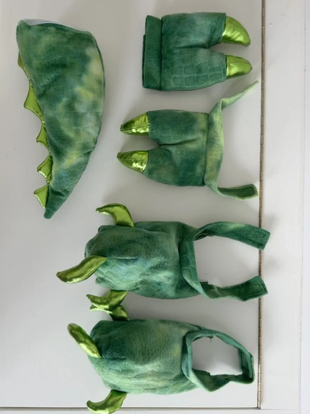 Dream Play Imagine T-Rex Dinosaur Halloween Costume 5/6 Complete 5 Piece Green